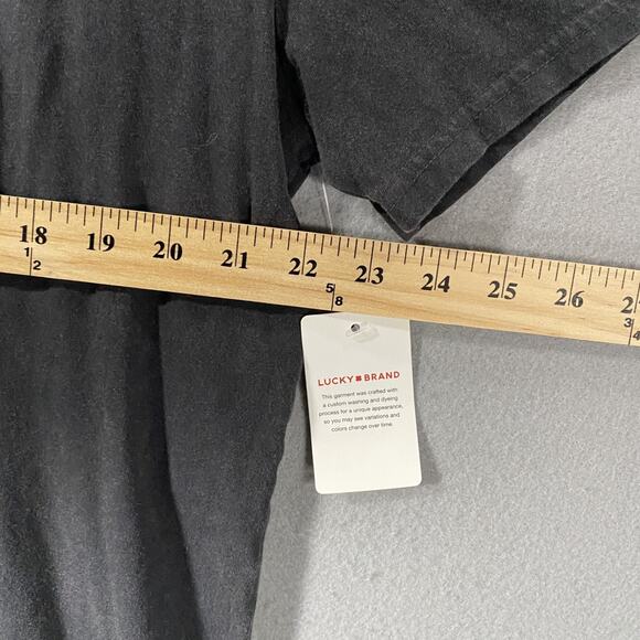 New Lucky Brand Elvis Presley Sun Record Co Gray T Shirt Mens Size XL - Picture 3 of 6